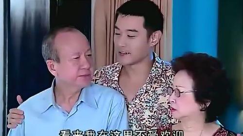 小凤老爸老妈爆料视频,老爸老妈爆料视频幕后故事  第1张